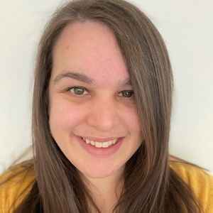 Meet your Posher, Shira